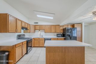 1930 W Waverly Street, Tucson, AZ 85745
