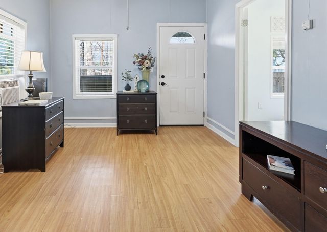 2009 Haskell ST, Austin, TX 78702