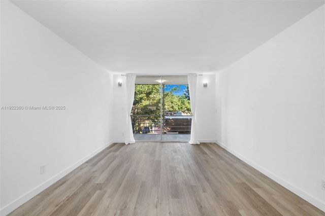 9601 Sunrise Lakes Blvd 206, Sunrise, FL 33322