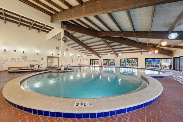 9601 Sunrise Lakes Blvd 206, Sunrise, FL 33322