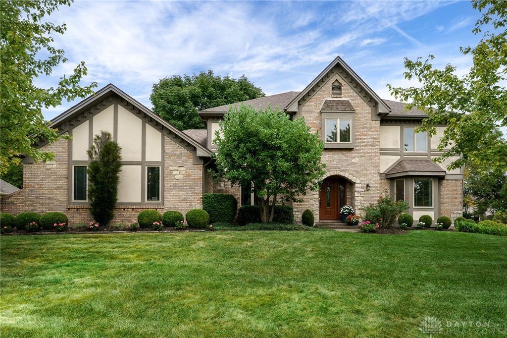 6780 Montpellier Boulevard, Centerville, OH 45459