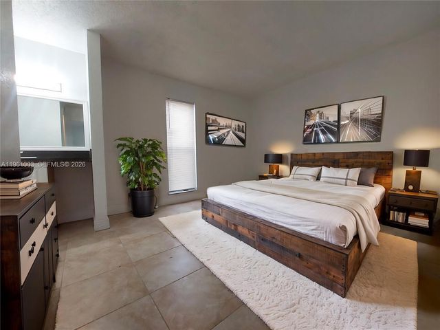 4463 Treehouse Ln D, Tamarac, FL 33319