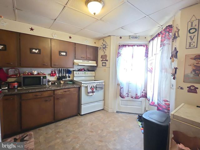 118-120 W MAIN ST W W, Millville, NJ 08332