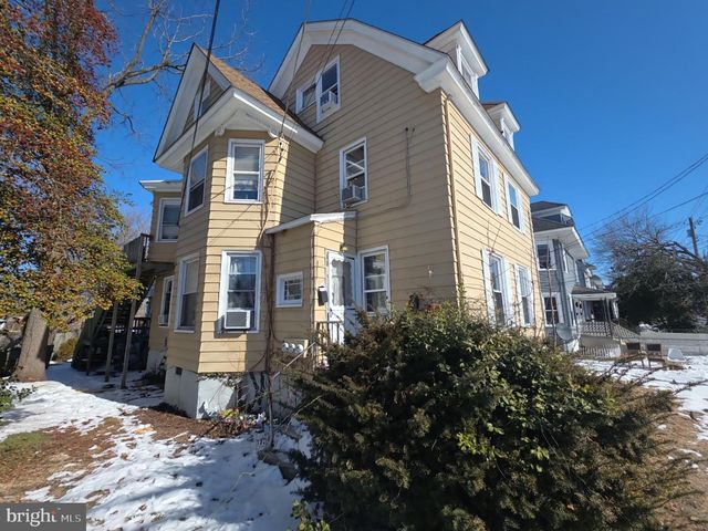 118-120 W MAIN ST W W, Millville, NJ 08332