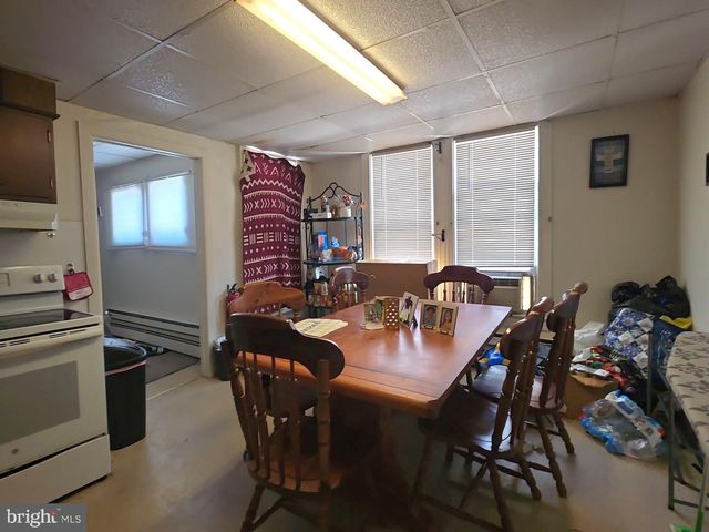 118-120 W MAIN ST W W, Millville, NJ 08332