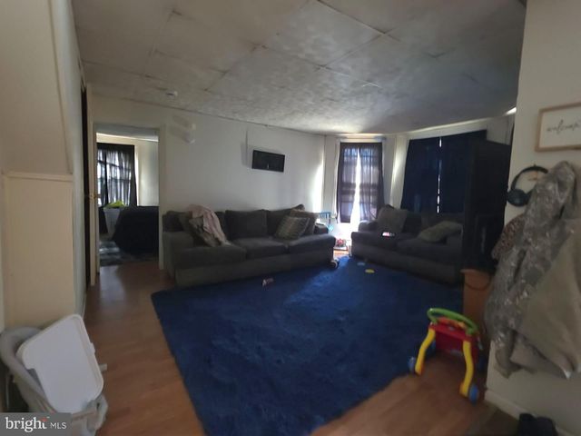 118-120 W MAIN ST W W, Millville, NJ 08332