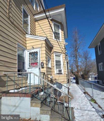 118-120 W MAIN ST W W, Millville, NJ 08332