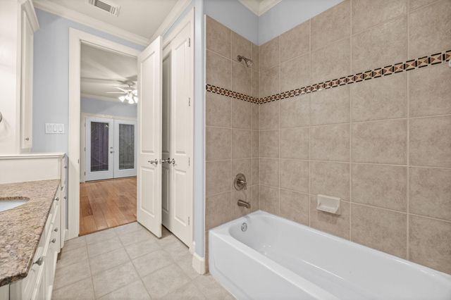 119 Dennis Street, Houston, TX 77006