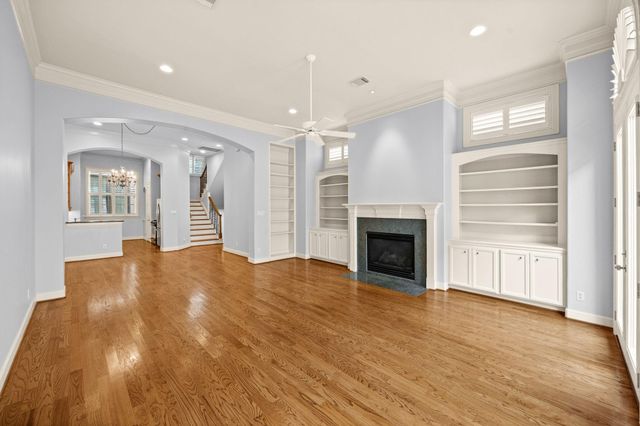119 Dennis Street, Houston, TX 77006