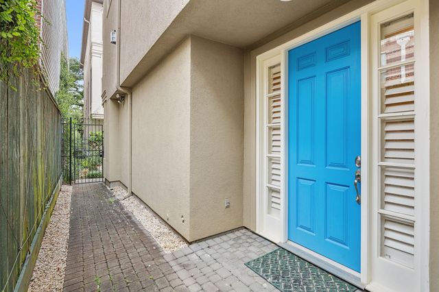 119 Dennis Street, Houston, TX 77006