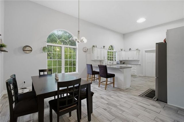 14 Nature Walk Road SW, Rome, GA 30161