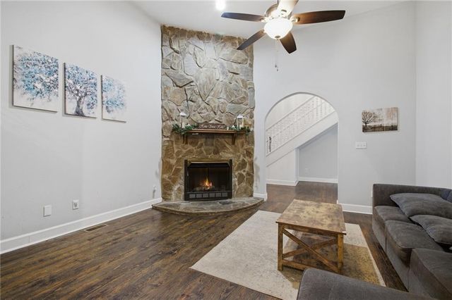 14 Nature Walk Road SW, Rome, GA 30161