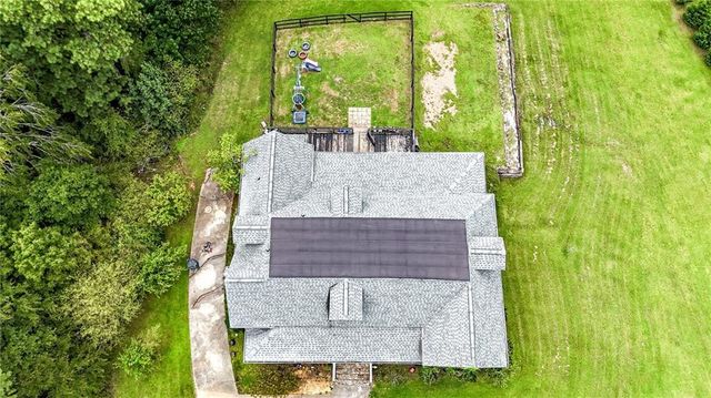 14 Nature Walk Road SW, Rome, GA 30161