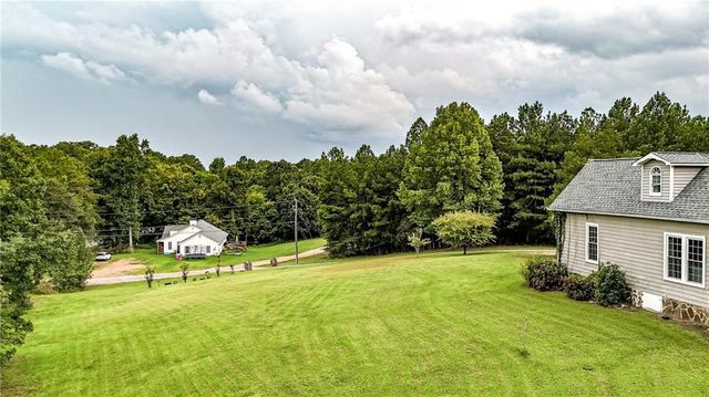 14 Nature Walk Road SW, Rome, GA 30161