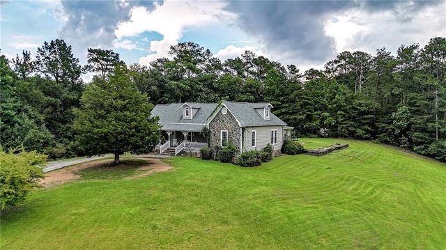 14 Nature Walk Road SW, Rome, GA 30161