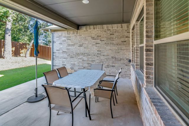 237 Gardenia Drive, Azle, TX 76020