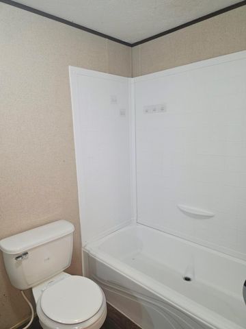 149 Castle Guard LN, San Marcos, TX 78666
