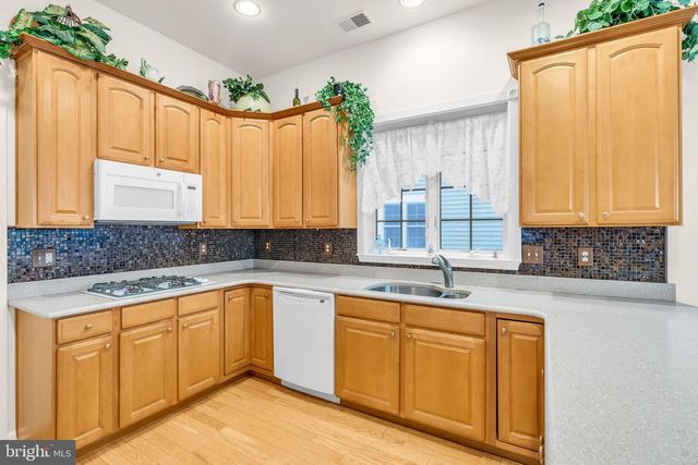 211 BRIGANTINE BLVD, Waretown, NJ 08758
