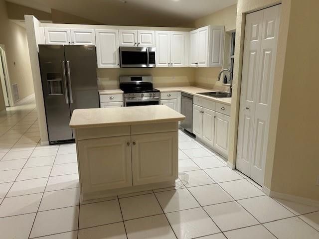 3694 Miramontes Circle, Wellington, FL 33414