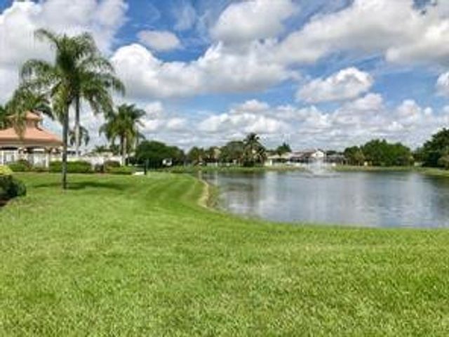 3694 Miramontes Circle, Wellington, FL 33414