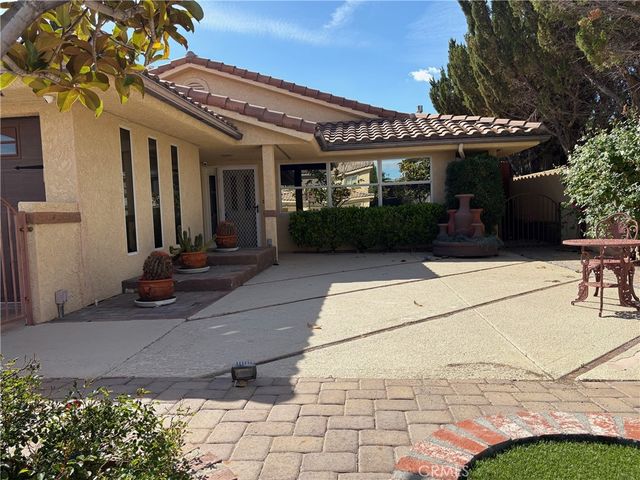14695 Greenbriar, Helendale, CA 92342
