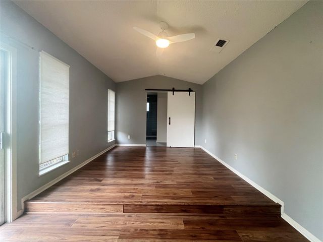 8702 Dawnridge CIR, Austin, TX 78757