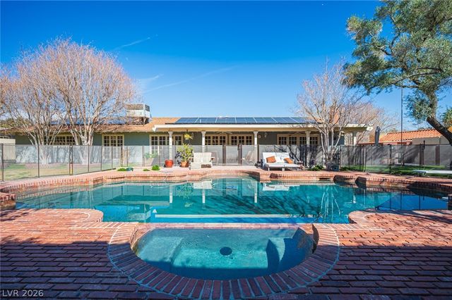 3675 Greencrest Drive, Las Vegas, NV 89121