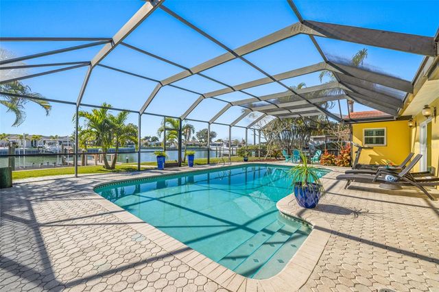 3784 42ND AVENUE S, St Petersburg, FL 33711