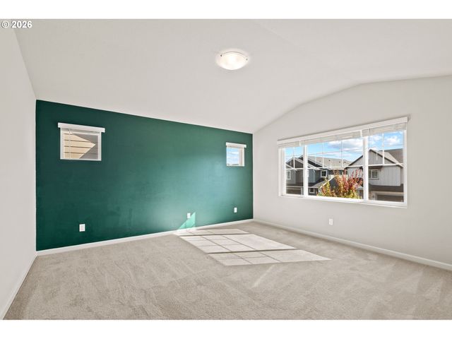 1687 36TH Ave, Forest Grove, OR 97116