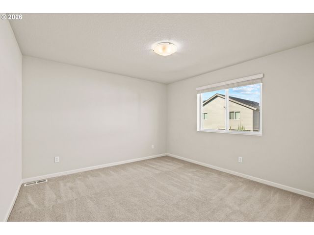 1687 36TH Ave, Forest Grove, OR 97116