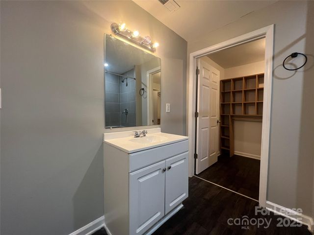 215 Carolina Avenue, Grover, NC 28073