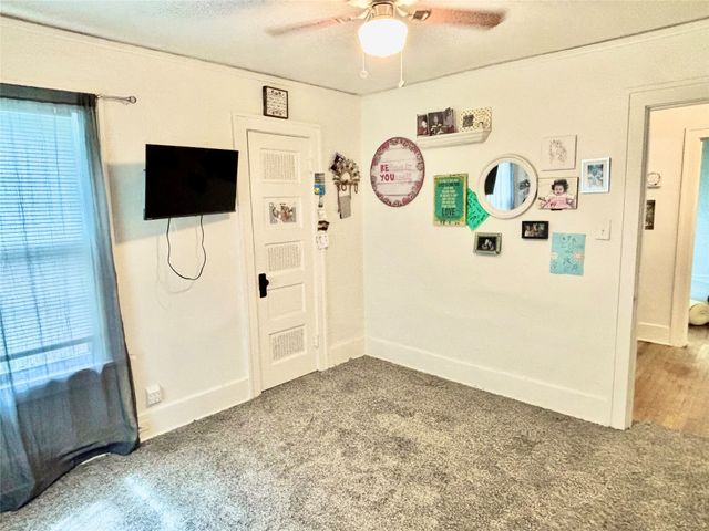 1608 32nd Street, Des Moines, IA 50311