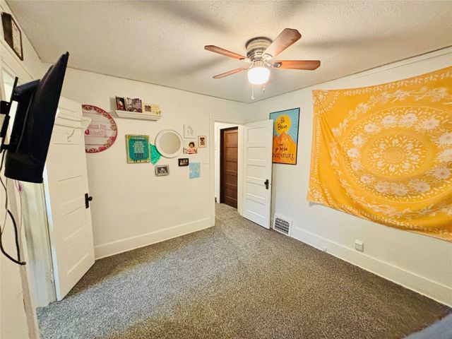 1608 32nd Street, Des Moines, IA 50311