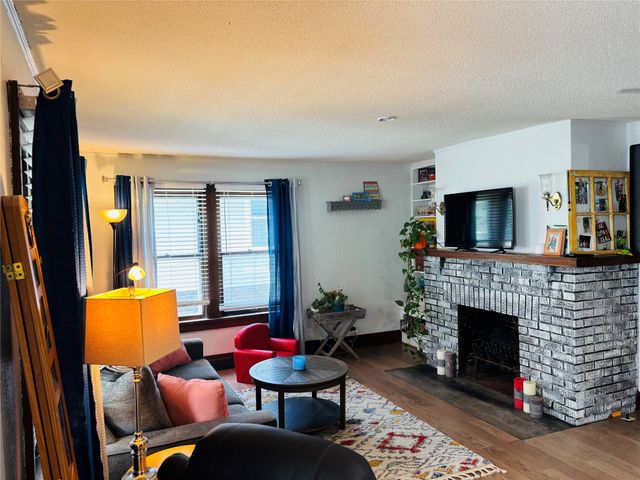 1608 32nd Street, Des Moines, IA 50311