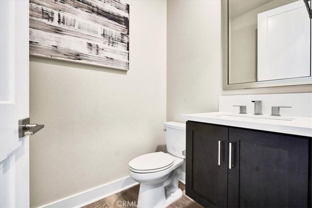 53 Chasma, Irvine, CA 92618