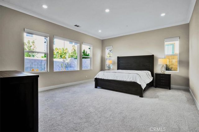 53 Chasma, Irvine, CA 92618