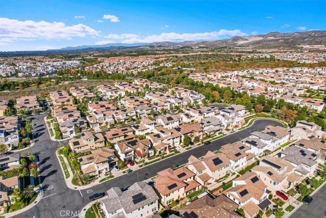 53 Chasma, Irvine, CA 92618