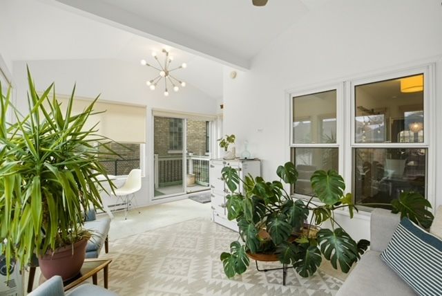 5455 W Cullom Avenue, Chicago, IL 60641