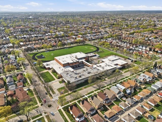 5455 W Cullom Avenue, Chicago, IL 60641