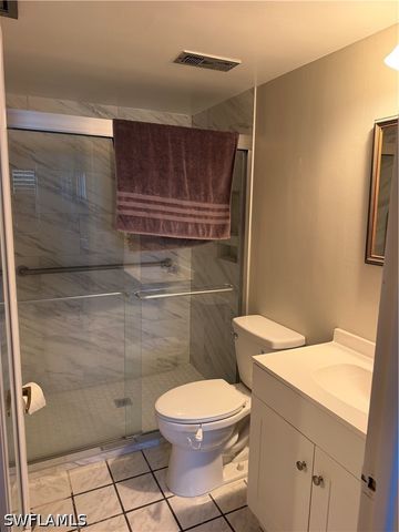 1624 Pine Valley DR 115, Fort Myers, FL 33907