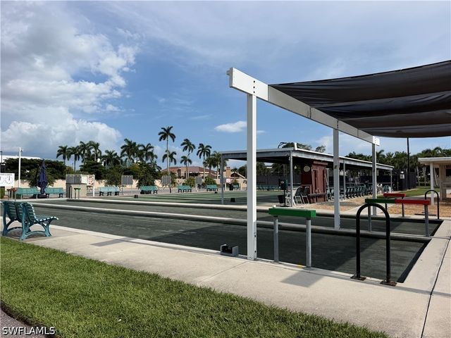 1624 Pine Valley DR 115, Fort Myers, FL 33907