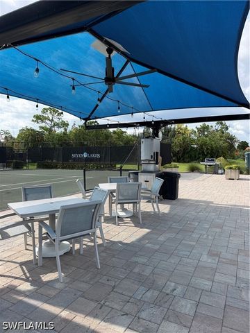 1624 Pine Valley DR 115, Fort Myers, FL 33907