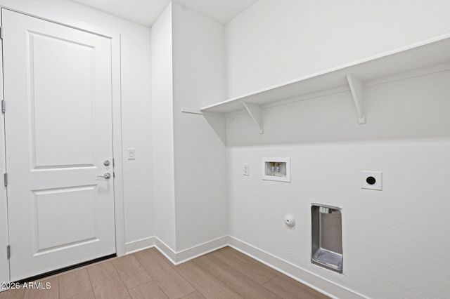 2121 W Sonoran Desert Drive 123, Phoenix, AZ 85085