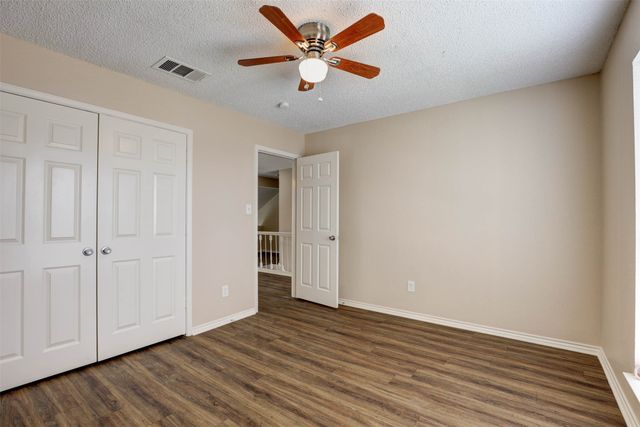 202 Lavender Drive, Cedar Hill, TX 75104
