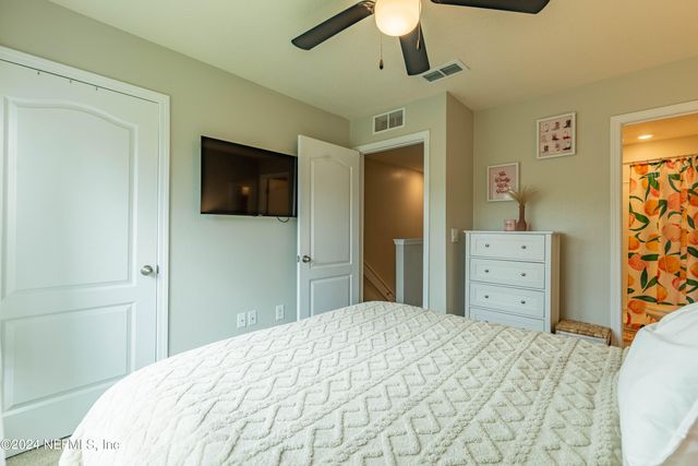 575 OAKLEAF PLANTATION Parkway 1606, Orange Park, FL 32065