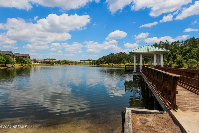 575 OAKLEAF PLANTATION Parkway 1606, Orange Park, FL 32065