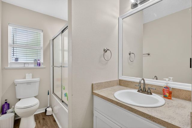 3382 NW 22nd Avenue, Okeechobee, FL 34972