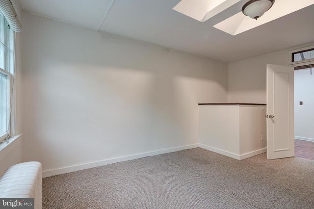 541 W ABBOTTSFORD AVE, Philadelphia, PA 19144
