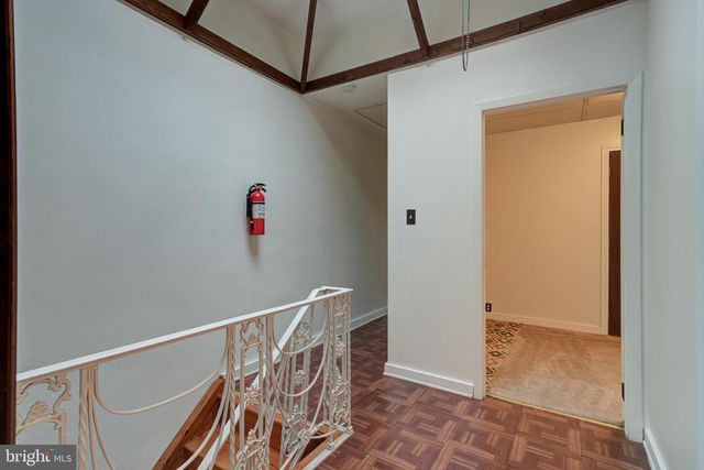 541 W ABBOTTSFORD AVE, Philadelphia, PA 19144