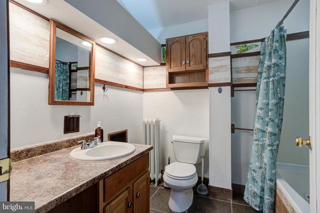 541 W ABBOTTSFORD AVE, Philadelphia, PA 19144